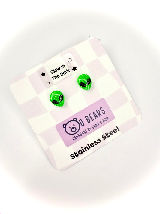 Alien Studs Glow In The Dark